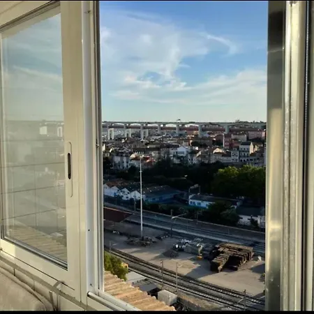 Δωμάτια σε οικογενειακή κατοικία Cost Single Lisboa